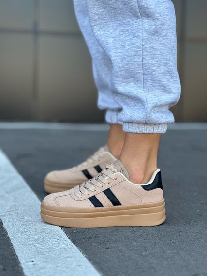 жіночі кеди