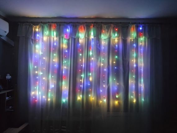Гірлянда штора 2x1.5 метри, 150LED, "світлодіодні краплі" від USB, мульти колір, 8 режимів + пульт