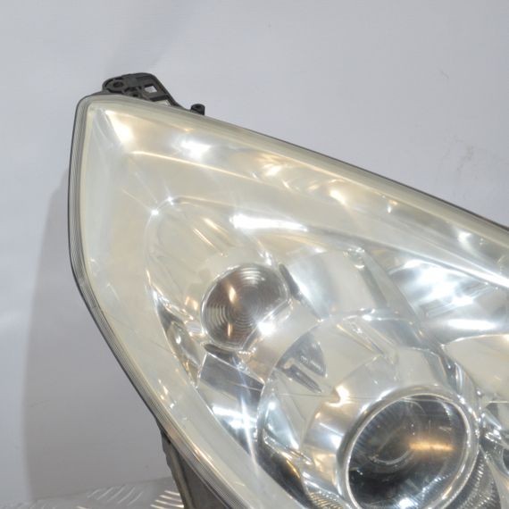 Фара права Opel Vectra C 2002-2008 Фара передня права Опель Вектра Ц 20B041R | Зображення 1