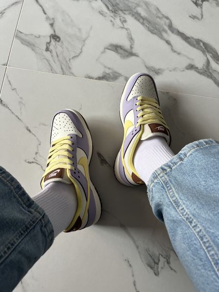Кросівки Dunk Low Premium Lilac Bloom WMNS | Зображення 1