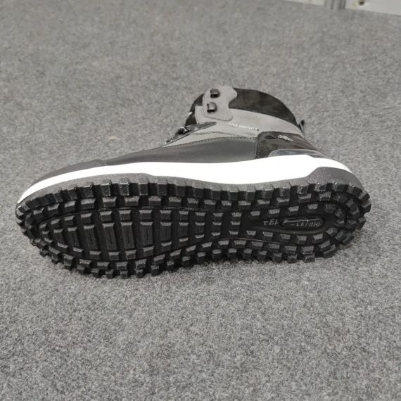 Ботинки зимние на белой подошве 41 размер. | Зображення 6