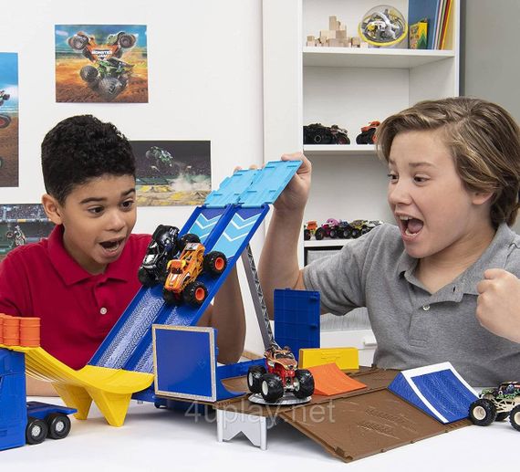 Трейлер автовоз для монстр-траков Монстр Джем Грузовик транспортер Оригинал Monster Jam Transforming Hauler | Зображення 8