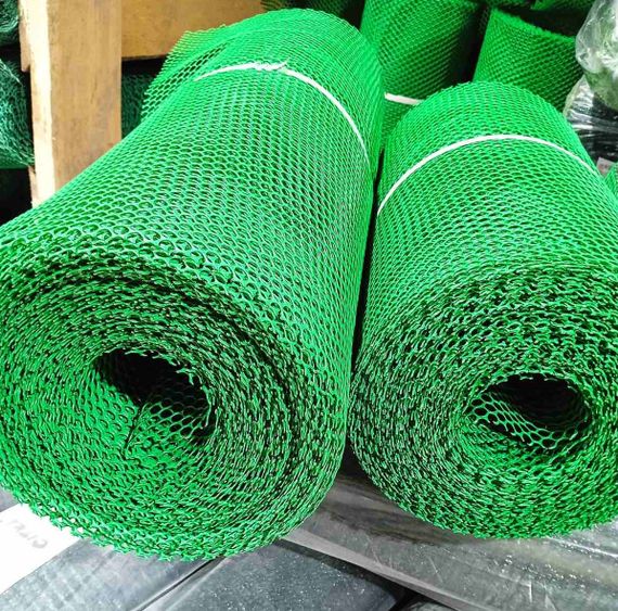 Пластиковая сетка 6*8мм 1.20 м*30м заборная зелёная Сота | Зображення 4
