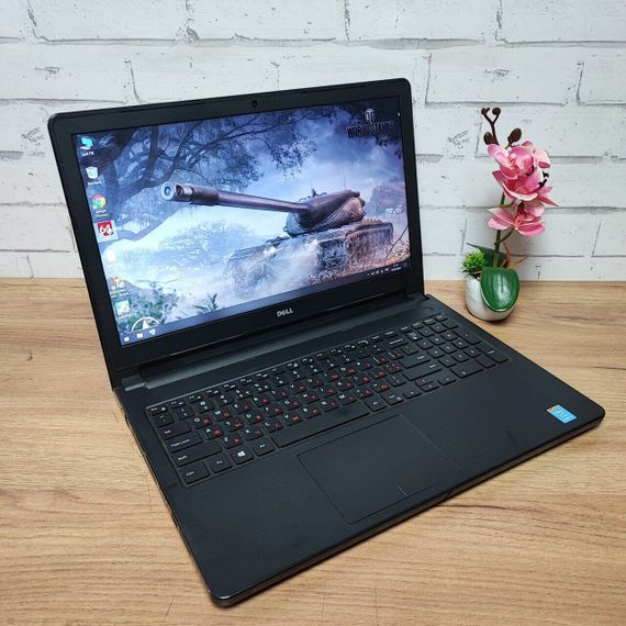 Ноутбук Dell Vostro 3558 / 15.6" (1366x768) TN / Intel Core i5-5200U (2 (4) ядра по 2.2 - 2.7 GHz) / 8 GB DDR3 / 256 GB SSD / Intel HD Graphics 5500 / WebCam / DVD-ROM б/у | Зображення 2