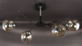 Люстра стельова на 4 лампочки 25018 Чорний 34х35х75 см.