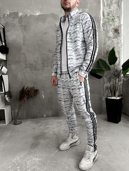 Спортивний костюм