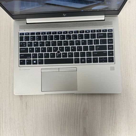 Ультрабук Б-класс HP EliteBook 745 G6 / 14" (1920x1080) IPS Touch / AMD Ryzen 5 Pro 3500U (4 (8) ядра по 2.1 - 3.7 GHz) / 16 GB DDR4 / 256 GB SSD NVMe / AMD Radeon Vega 8 Graphics / WebCam б/у | Зображення 6