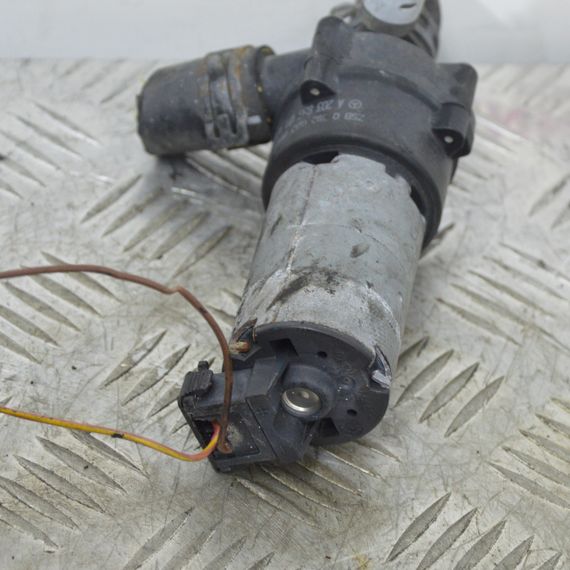 Водяний насос охолодження електричний Mercedes-Benz C-Class W203 Помпа водяна Мерседес в203 A2038350164 | Зображення 1