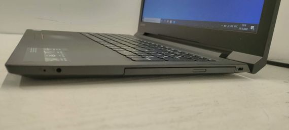 Ноутбук Lenovo V110-15ISK / 15.6" (1366x768) TN / Intel Core i3-6100U (2 (4) ядра по 2.3 GHz) / 4 GB DDR4 / 240 GB SSD / Intel HD Graphics 520 / WebCam б/у | Зображення 7