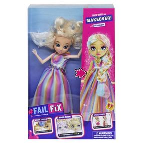 Уцінка. Ляльковий набір "FailFix" - Немає в комплекті: підставка для ляльки, аксесуари, туфельки, дві крейди для макіяжу, однієї маски та гребінець.