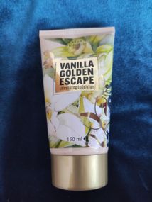 Мерцающий лосьон для тела Avon