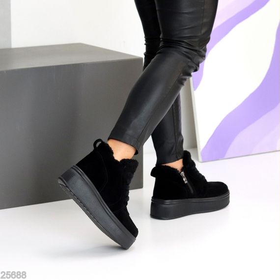 Молодежные черные замшевые зимние ботинки на платформе | Зображення 7