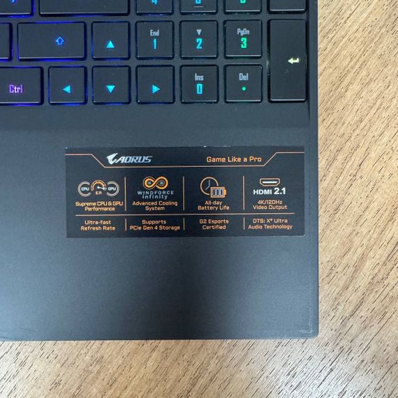 Ігровий ноутбук Б-клас Gigabyte Aorus 15P XD / 15.6" (1920x1080) IPS / Intel Core i7-11800H (8 (16) ядер по 2.3 - 4.6 GHz) / 16 GB DDR4 / 1000 GB SSD / nVidia GeForce RTX 3070, 8 GB GDDR6, 256-bit / WebCam б/в | Зображення 8