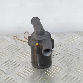 Водяний насос 1.9 / 2.8 Skoda Superb I 2001-2008 Помпа водяна Шкода Суперб 1 078121601