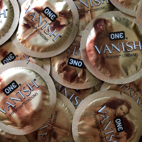 Гіпертонкі презервативи ONE Vanish | Зображення 1
