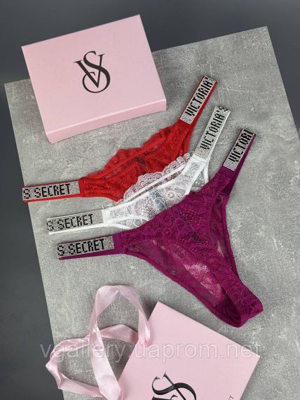 Комплект кружевных женских стрингов со стразами Victoria's Secret - 3 шт на выбор, трусики-стринги Виктория Сикрет M-кружевные