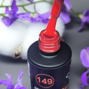 Гель-лак для ногтей Bee Nails 149 (алый) 8мл