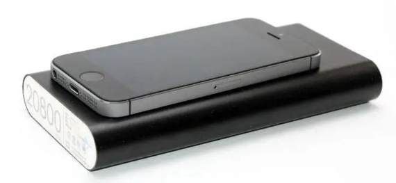 Портативний зарядний пристрій Powerbank Xiaomi M8 20800 Silver, Gold, Black | Зображення 3