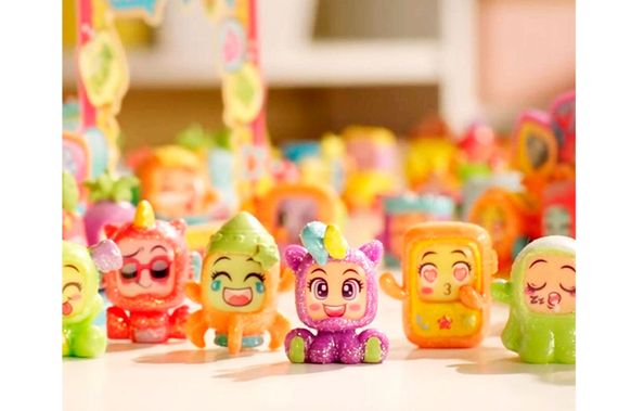 Набір фігурок PMP2B816IN00 S2-Сяючий сюрприз (8 фігурок) MOJI POPS | Зображення 1