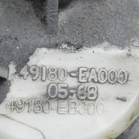 Бачок ГУР Nissan Navara D40 2005-2010 Бачок гідропідсилювача керма Ніссан Навара 49180EB300 49180EA000 | Зображення 3