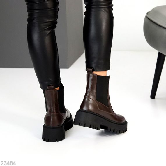 Крутые кожаные ботинки челси цвет Шоколад на тракторной подошве | Зображення 4