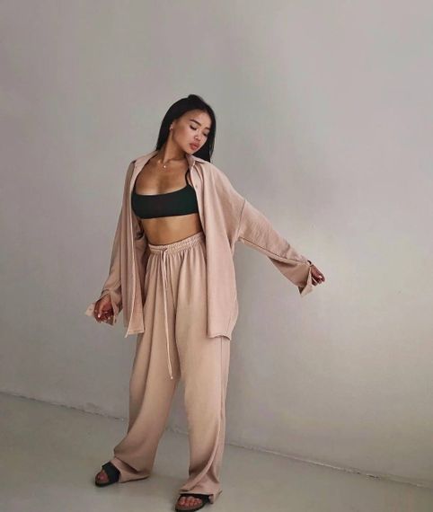 Женский легкий костюм тройка брюки, топ, рубашка BF1048 цвет бежевый, размер 46/48 | Зображення 1