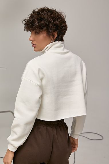 Короткий світшот із декоративними швами та блискавкою на горловині - молочний цвет, M (є розміри) | Зображення 1