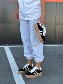 жіночі кеди