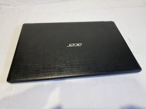Ноутбук Б-клас Acer Aspire 3 A315-51 / 15.6" (1920x1080) TN / Intel Core i5-7200U (2 (4) ядра по 2.5 - 3.1 GHz) / 8 GB DDR4 / 1000 GB HDD / Intel HD Graphics 620 / WebCam + Сумка б/в | Зображення 5
