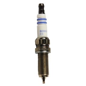 Свеча зажигания Bosch 0 242 135 518