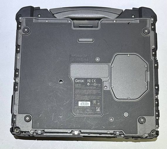 Защищенный ноутбук Б-класс Getac B300 G6 / 13.3" (1920x1080) TN Touch / Intel Core i5-6200U (2 (4) ядра по 2.3 - 2.8 GHz) / 16 GB DDR4 / 256 GB SSD / Intel HD Graphics 520 / DVD-RW / Fingerprint / 4G LTE / GPS б/у | Зображення 1