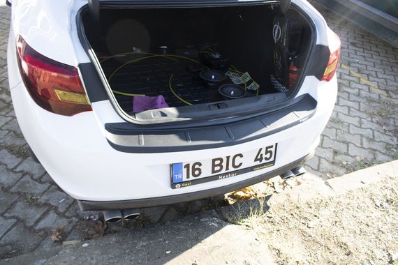 Накладка на задній бампер EuroCap (Sedan, ABS) для Opel Astra J 2010-2024 рр | Зображення 3