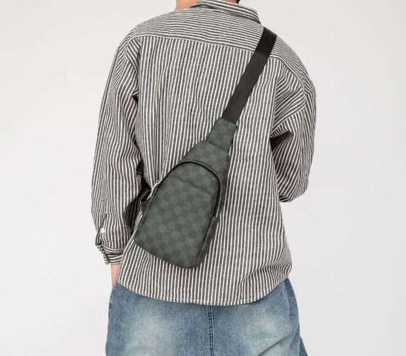 Набір чоловіча сумка слінг нагрудна та гаманець клатч чорний у клітинку | Зображення 2