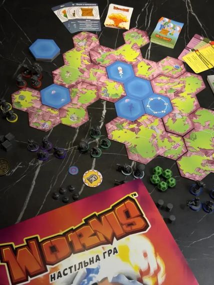 Настільна гра Черв'ячки (Worms) | Зображення 1