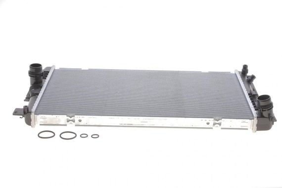 Радіатор охолодження BMW 5 10 F11 2.0 11-17 N20 06002549
