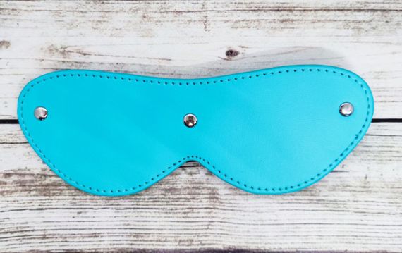 Маска на очі із заклепками DS Fetish Blindfold blue