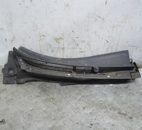 Накладка лобового скла права Mazda 6 2008-2012 Накладка жабо права Мазда 6 GS1F507R1RH