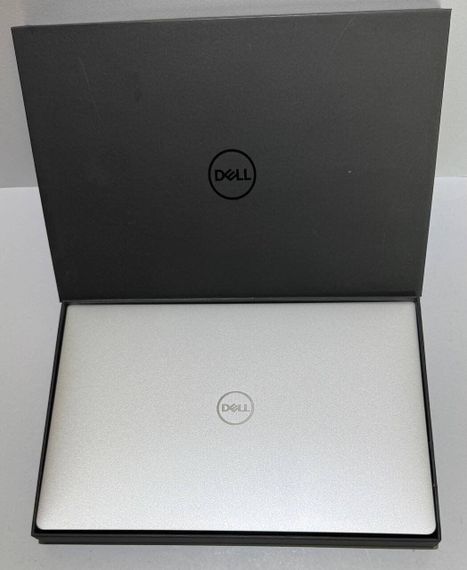 Ультрабук Dell XPS 13 9305 / 13.3" (1920x1080) IPS Touch / Intel Core i5-1135G7 (4 (8) ядра по 2.4 - 4.2 GHz) / 8 GB DDR4 / 256 GB SSD / Intel Iris Xe Graphics / WebCam б/у | Зображення 7