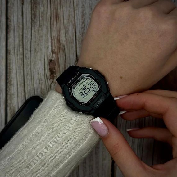 Жіночий годинник Casio LWS-2200H-1A | Зображення 3
