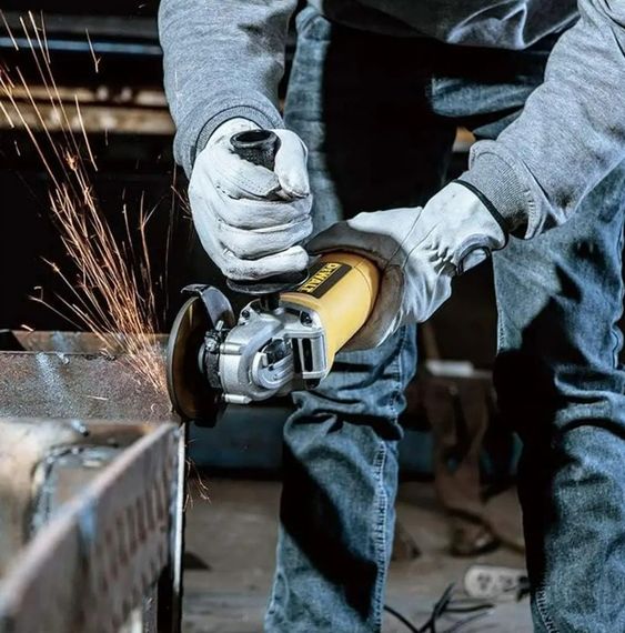 Шліфмашина кутова - болгарка мережева DeWalt DWE4117 | Зображення 3