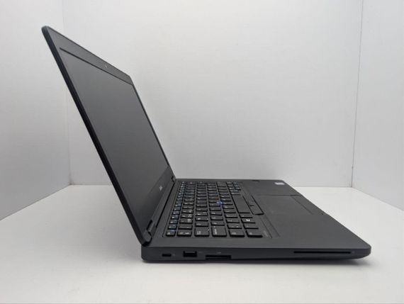Ноутбук Dell Latitude 5480 / 14" (1920x1080) IPS / Intel Core i5-7300U (2 (4) ядра по 2.6 - 3.5 GHz) / 8 GB DDR4 / 128 GB SSD / Intel HD Graphic 620 / WebCam / Fingerprint б/у | Зображення 3