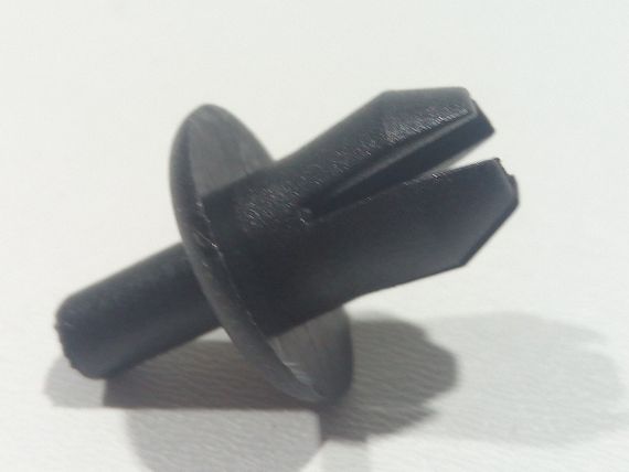 Пістон кріплення підкрилка Daewoo/Mercedes/Opel/Volvo/VAG (11925) (94530507) | Зображення 1