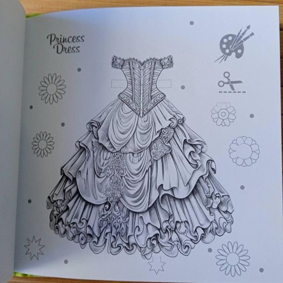 Розмальовка для скетчингу Paper Doll Одягни ляльку 140Х140 см, 24 аркуші, тверда обкладинка | Зображення 3