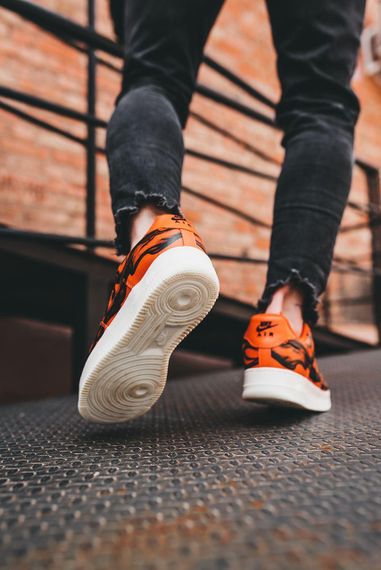 Кросівки чоловічі N-ike Air Force 1 Skeleton Orange 42 26.5 см | Зображення 6
