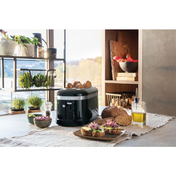 Тостер Kitchenaid Design Collection для 4 тостів 5KMT5115EOB чорний | Зображення 8