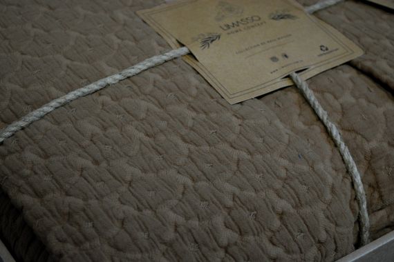 Покрывало с наволочками Limasso 240×260 см. Ambiance Коричневый | Зображення 2