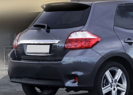 Накладка над номером (нерж) для Toyota Auris 2007-2012 гг | Зображення 1
