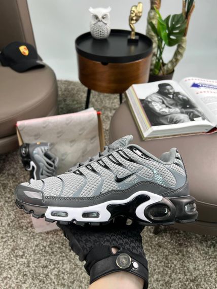 Чоловічі кросівки Air Max Plus New Grey , В'єтнам 42 26.5 | Зображення 3