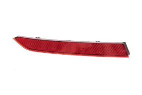 Отражатель бампера заднего VW Passat 14- R  99451788402