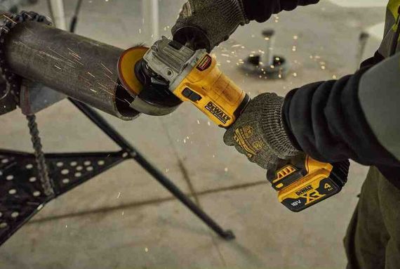 Шліфмашина кутова-болгарка DeWALT акумуляторна безщіткова з АКБ та ЗП DCG407M1T | Зображення 5